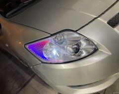 Toyota Yaris элемент маски стекла, подсветка
