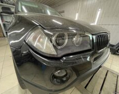 BMW X3 тюнинг фар, замена ангельских глазок