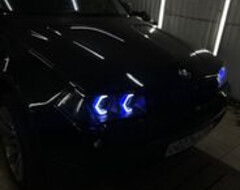 BMW X3 тюнинг фар, замена ангельских глазок