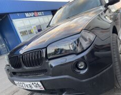 BMW X3 тюнинг фар, замена ангельских глазок