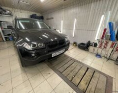 BMW X3 тюнинг фар, замена ангельских глазок
